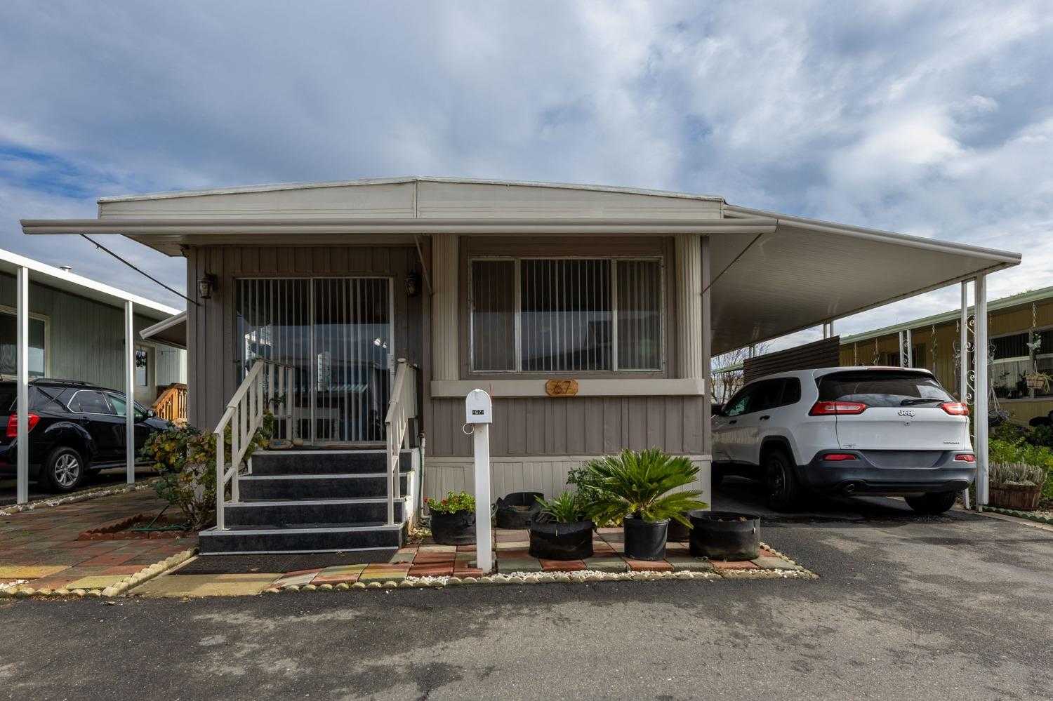 $59,900 - 1Br/1Ba -  for Sale in Mchenry Mobile Manor, Modesto