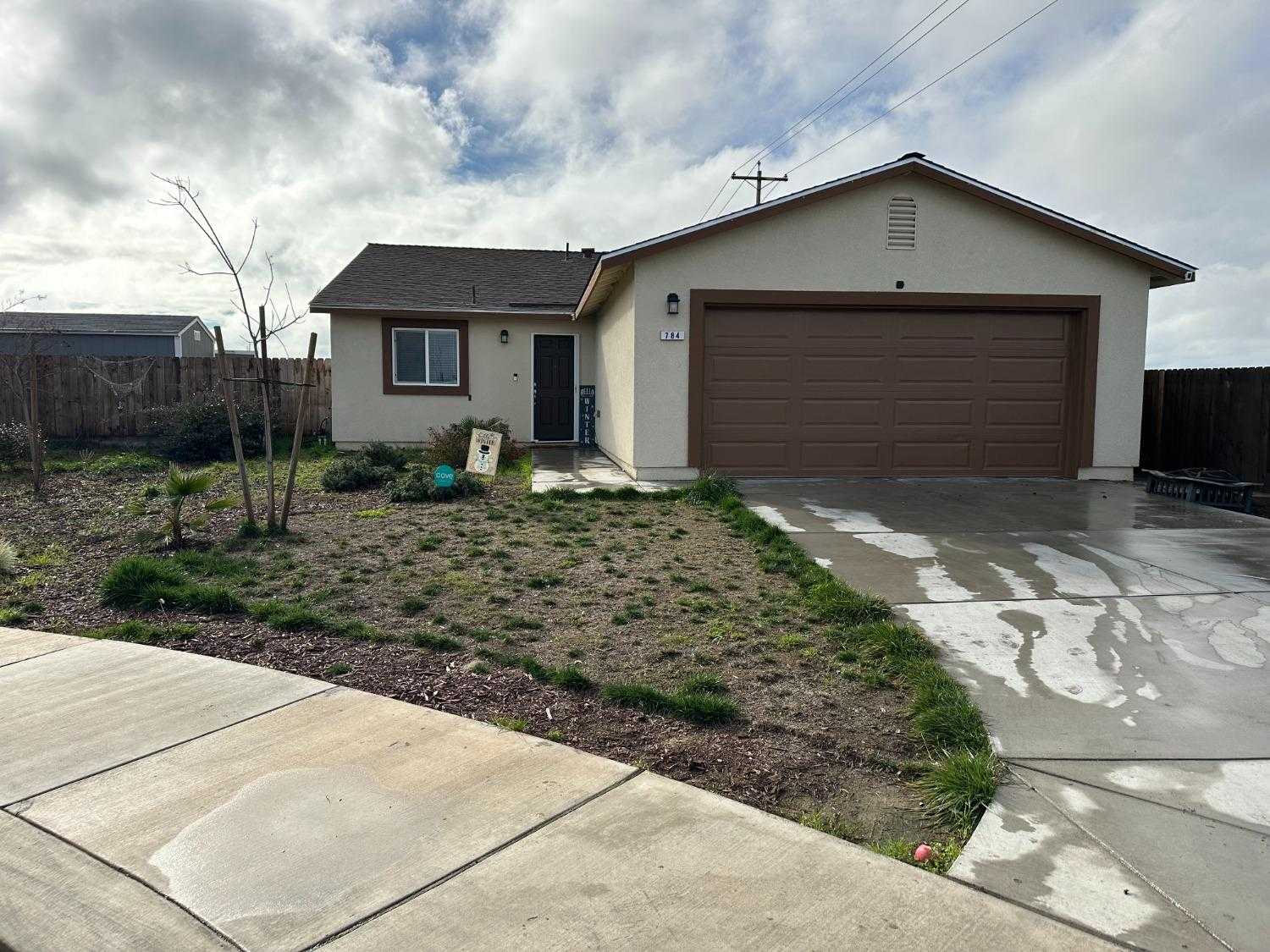 $400,000 - 3Br/2Ba -  for Sale in Merced