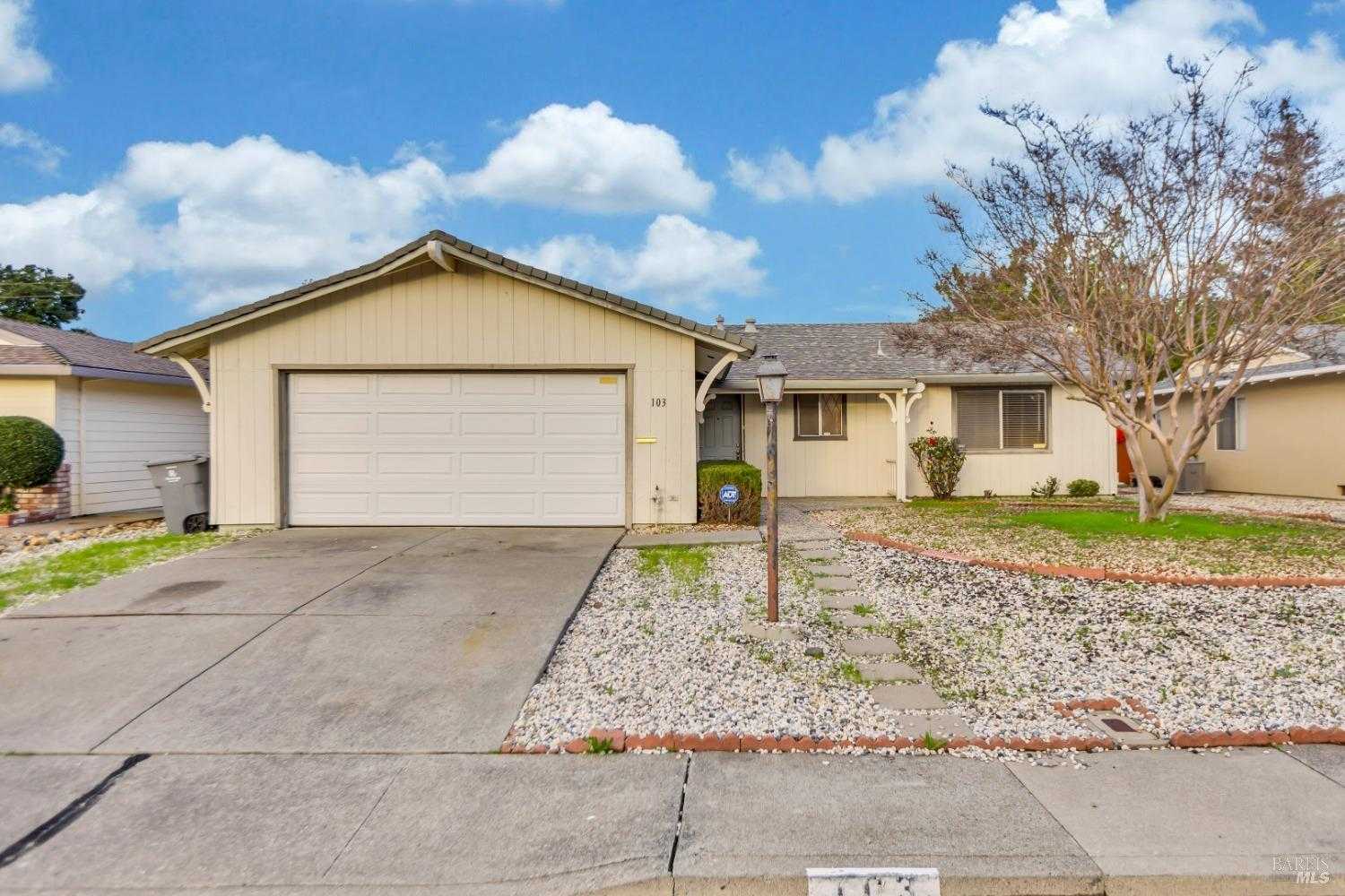 $380,000 - 2Br/2Ba -  for Sale in Leisure Town, Vacaville