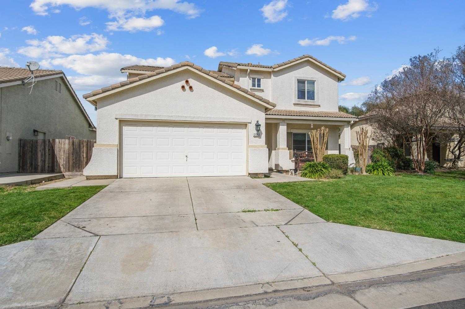 $440,000 - 4Br/3Ba -  for Sale in Atwater