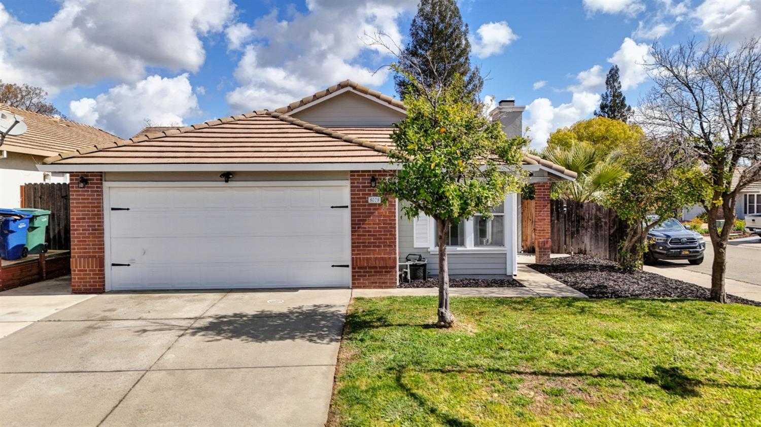 $495,000 - 3Br/2Ba -  for Sale in Citrus Heights