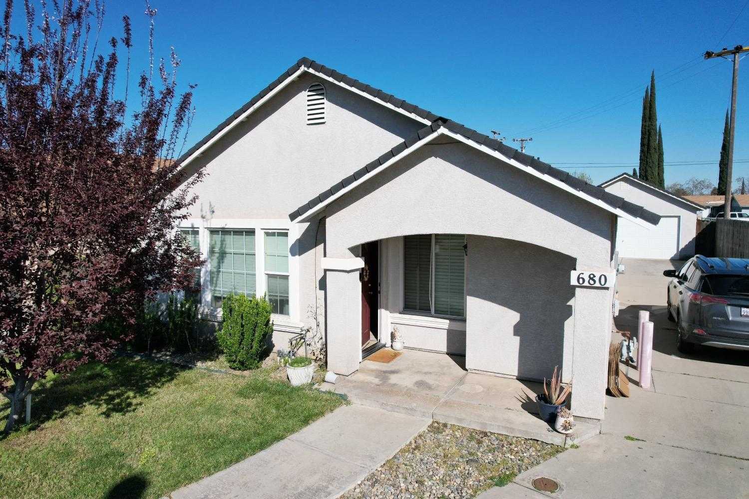 $350,000 - 3Br/2Ba -  for Sale in Atwater