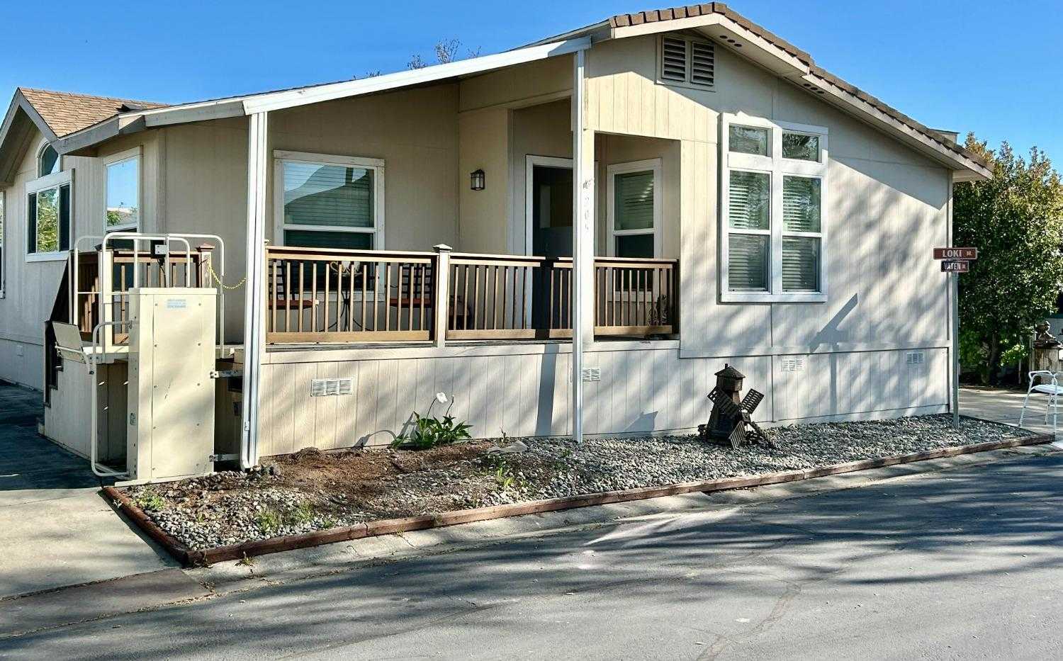 $220,000 - 3Br/2Ba -  for Sale in West Sacramento