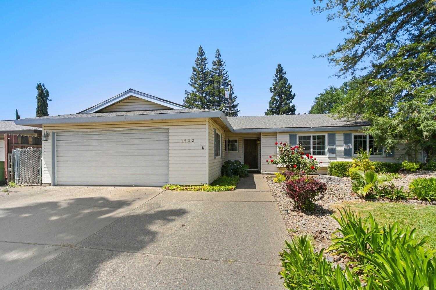 $525,000 - 4Br/2Ba -  for Sale in Walnut Orchard, Elk Grove