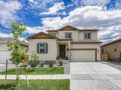 $780,000 - 4Br/3Ba -  for Sale in Carousel Farms, Parker