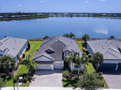 $2,195,000 - 3Br/4Ba -  for Sale in Shoreview At Lakewood Ranch Waterside, Sarasota
