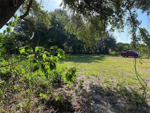 $1,099,000 - 5Br/2Ba -  for Sale in Not Part Of A Subdivision, Sarasota