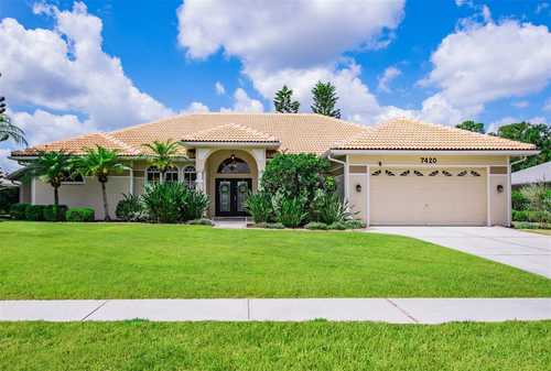 $1,340,000 - 3Br/3Ba -  for Sale in Links At Palm-aire, Sarasota