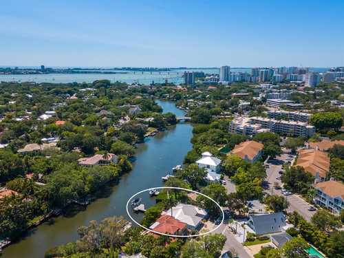 $1,800,000 - 3Br/2Ba -  for Sale in High Point Circle, Sarasota