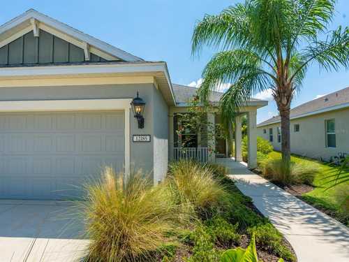 $500,000 - 3Br/2Ba -  for Sale in Central Park, Lakewood Ranch