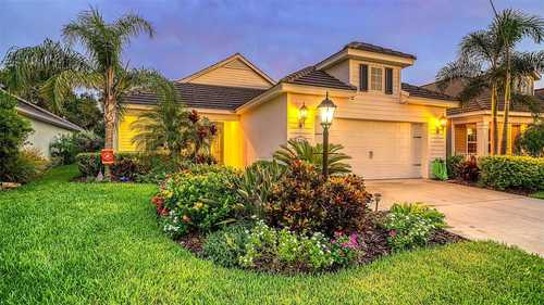 $790,000 - 3Br/2Ba -  for Sale in Grand Palm Phase 3a(b), Venice