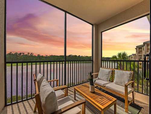 $447,000 - 2Br/2Ba -  for Sale in Lakewood National, Lakewood Ranch