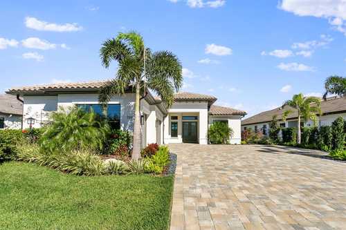 $1,800,000 - 3Br/3Ba -  for Sale in Lakehouse Cove At Waterside, Sarasota