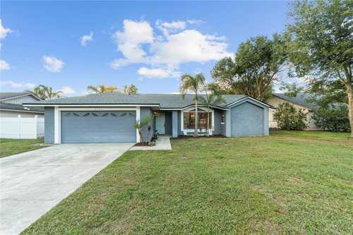 $393,000 - 4Br/2Ba -  for Sale in Wood Green, Orlando