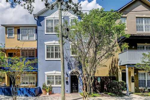 $550,000 - 3Br/3Ba -  for Sale in Thornton Place Twnhms, Orlando