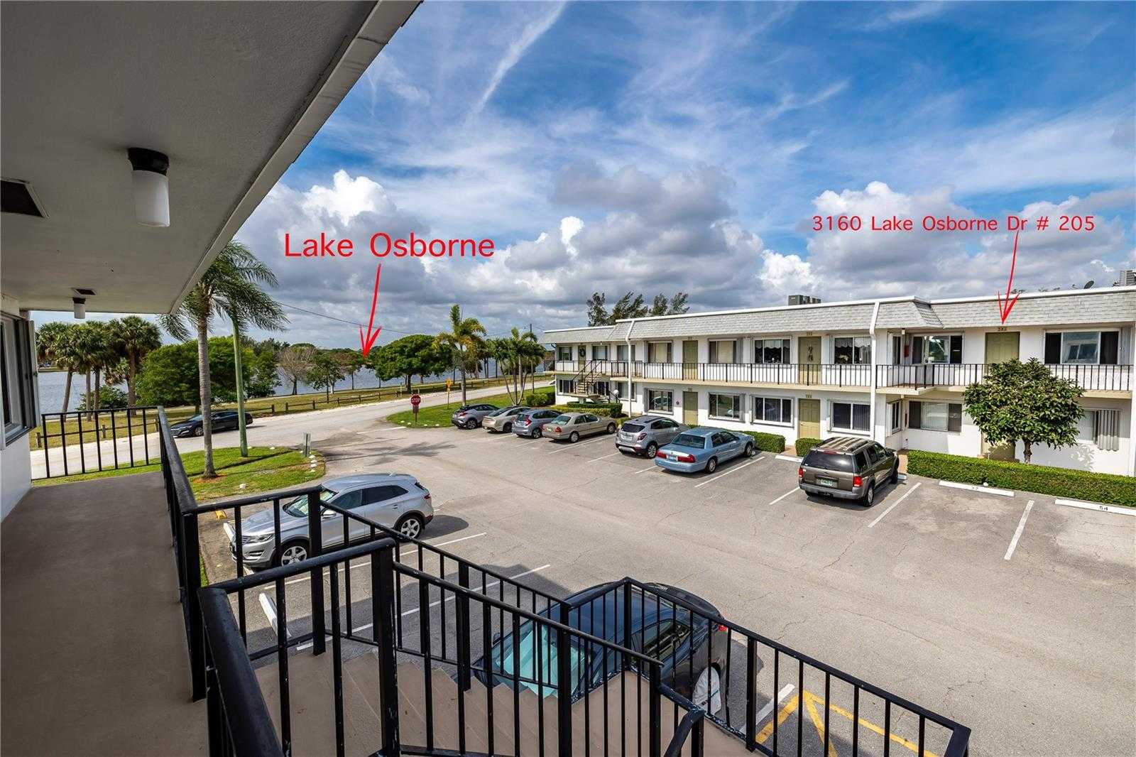View LAKE WORTH, FL 33461 condo