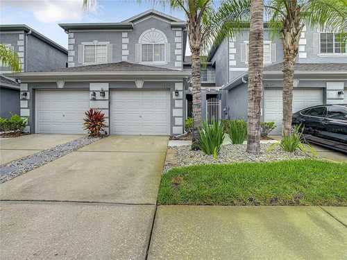 $398,500 - 3Br/3Ba -  for Sale in Nassau Pointe Twnhomes At Heri, Tampa