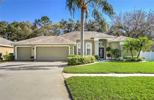 $489,900 - 4Br/2Ba -  for Sale in Twin Lakes Parcels A2 & B2, Valrico