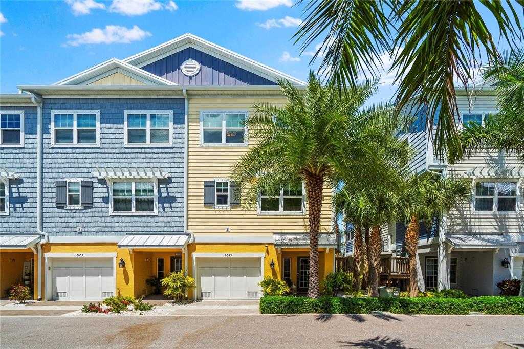 $895,000 - 4Br/3Ba -  for Sale in Cove At Loggerhead Marina, St Petersburg