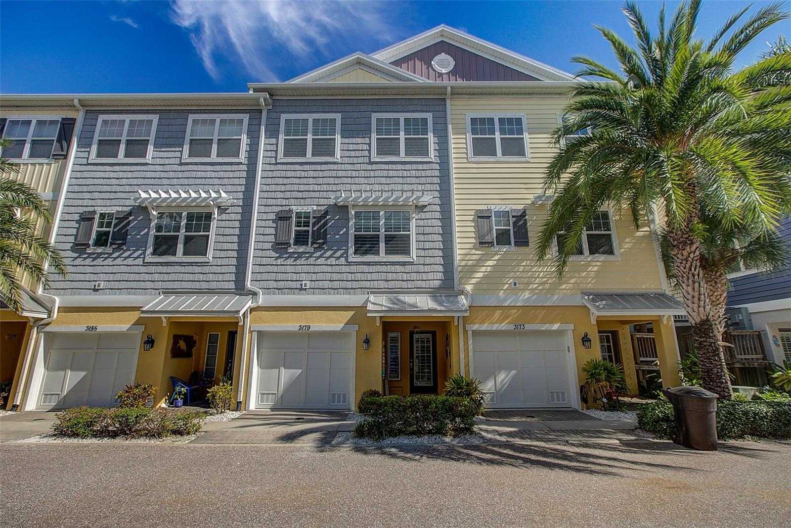 $749,000 - 3Br/3Ba -  for Sale in The Cove At Loggerhead Marina, St Petersburg