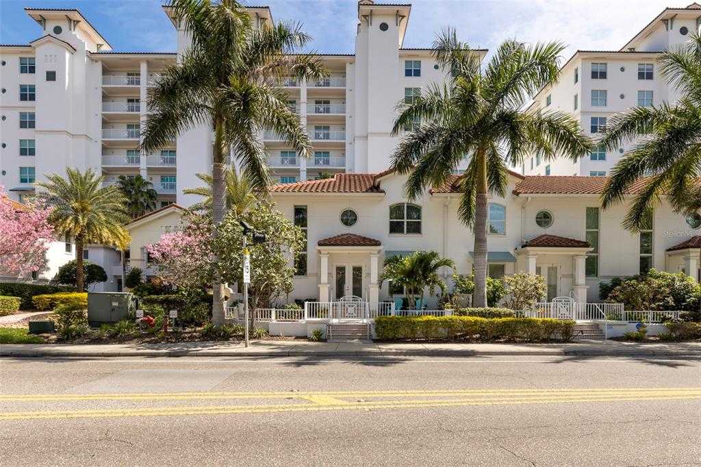 $895,000 - 2Br/3Ba -  for Sale in Water Club Snell Isle Condo, St Petersburg