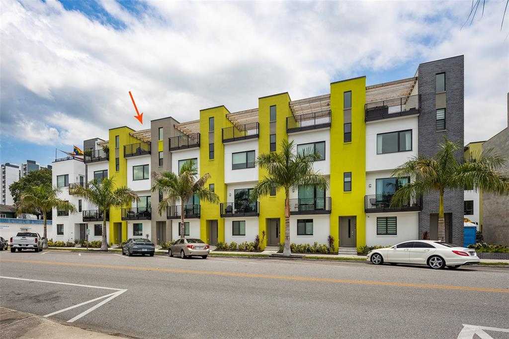 $1,165,000 - 3Br/4Ba -  for Sale in District On 9th Sub, St Petersburg