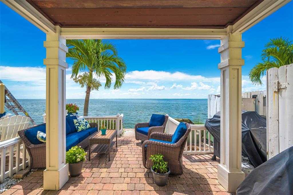 $559,900 - 2Br/2Ba -  for Sale in Waterside At Coquina Key South, St Petersburg