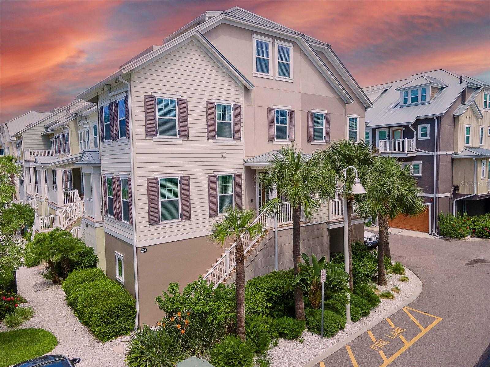 View INDIAN SHORES, FL 33785 townhome