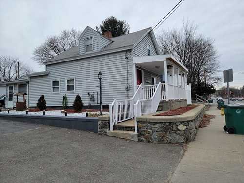 $300,000 - 3Br/1Ba -  for Sale in Fitchburg