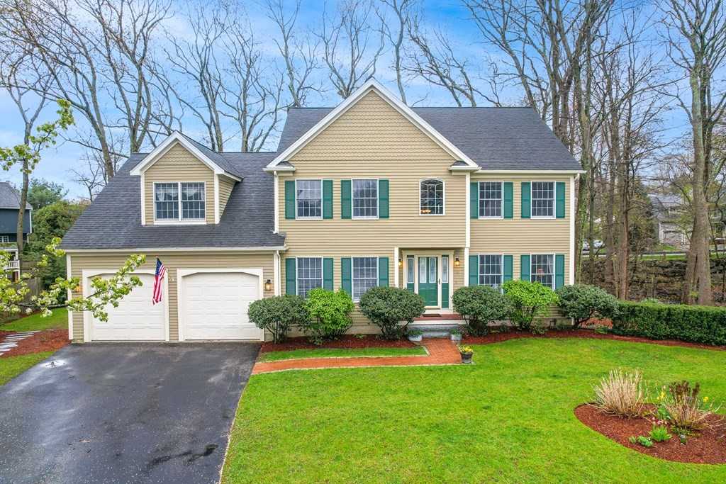 $1,699,900 - 4Br/4Ba -  for Sale in Winchester