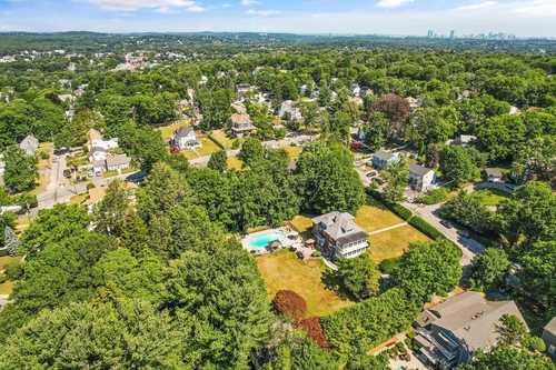 $1,999,000 - 5Br/6Ba -  for Sale in Brush Hill Rd, Milton