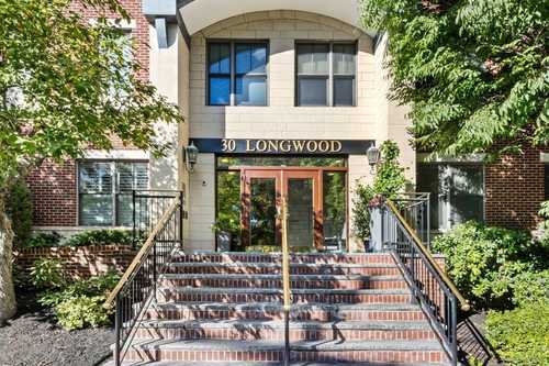 $1,500,000 - 2Br/2Ba -  for Sale in Brookline