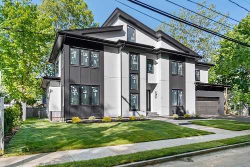 $2,849,000 - 5Br/6Ba -  for Sale in Newton