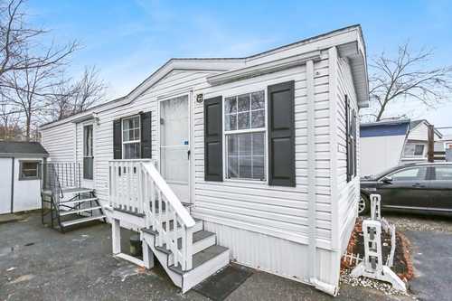 $129,000 - 1Br/1Ba -  for Sale in Mobile Home Park, Shrewsbury