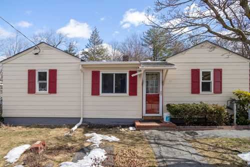 $269,900 - 3Br/1Ba -  for Sale in Fitchburg