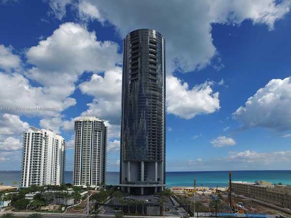 18555 Collins Ave Unit 5505