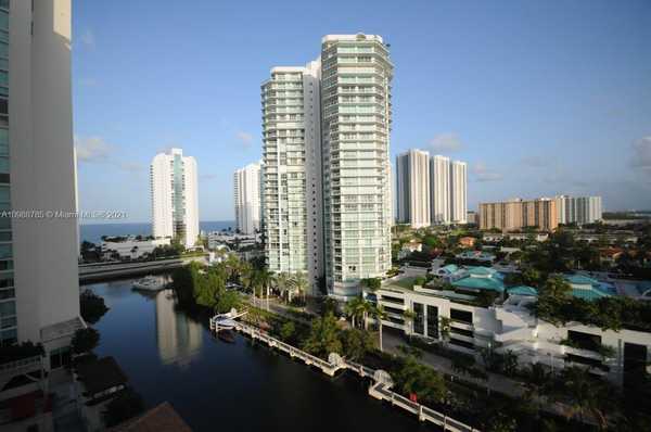 250 Sunny Isles BLVD Unit 3-1005