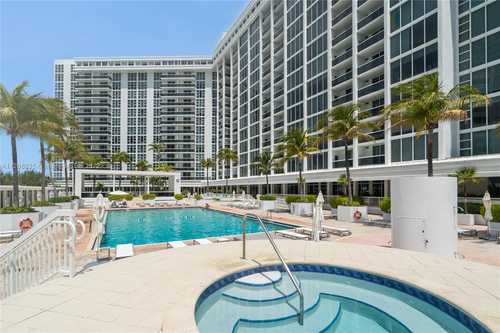 $1,350,000 - 2Br/2Ba -  for Sale in Harbour House, Bal Harbour