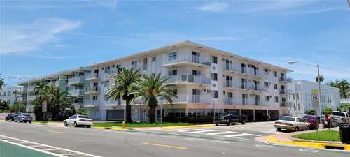 $259,000 - Br/1Ba -  for Sale in Penn Manor Condo, Miami Beach