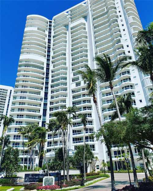 $960,000 - 3Br/3Ba -  for Sale in Atlantic Iii At The Point, Aventura