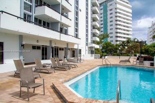$575,000 - 1Br/2Ba -  for Sale in Portugal Towers Condo, Miami Beach