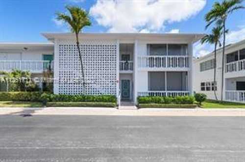 $349,000 - 2Br/2Ba -  for Sale in Palm Beach Villas Condo, South Palm Beach