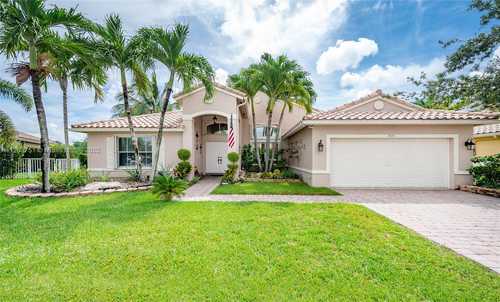 $800,000 - 5Br/3Ba -  for Sale in Vulcan Materials Company, Pembroke Pines