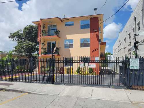 $250,000 - 2Br/2Ba -  for Sale in El Pinar Condo, Miami