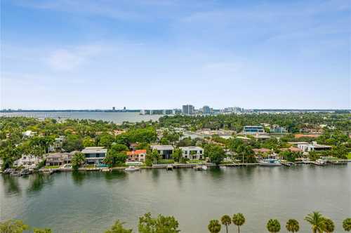 $699,000 - 2Br/2Ba -  for Sale in Florida Towers Condo, Miami Beach