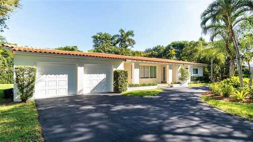 $2,000,000 - 3Br/2Ba -  for Sale in Coral Gable Country Club, Coral Gables