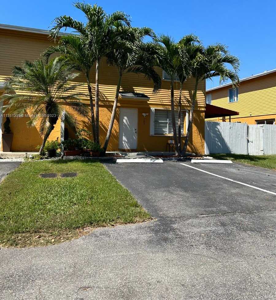 View Homestead, FL 33030 townhome