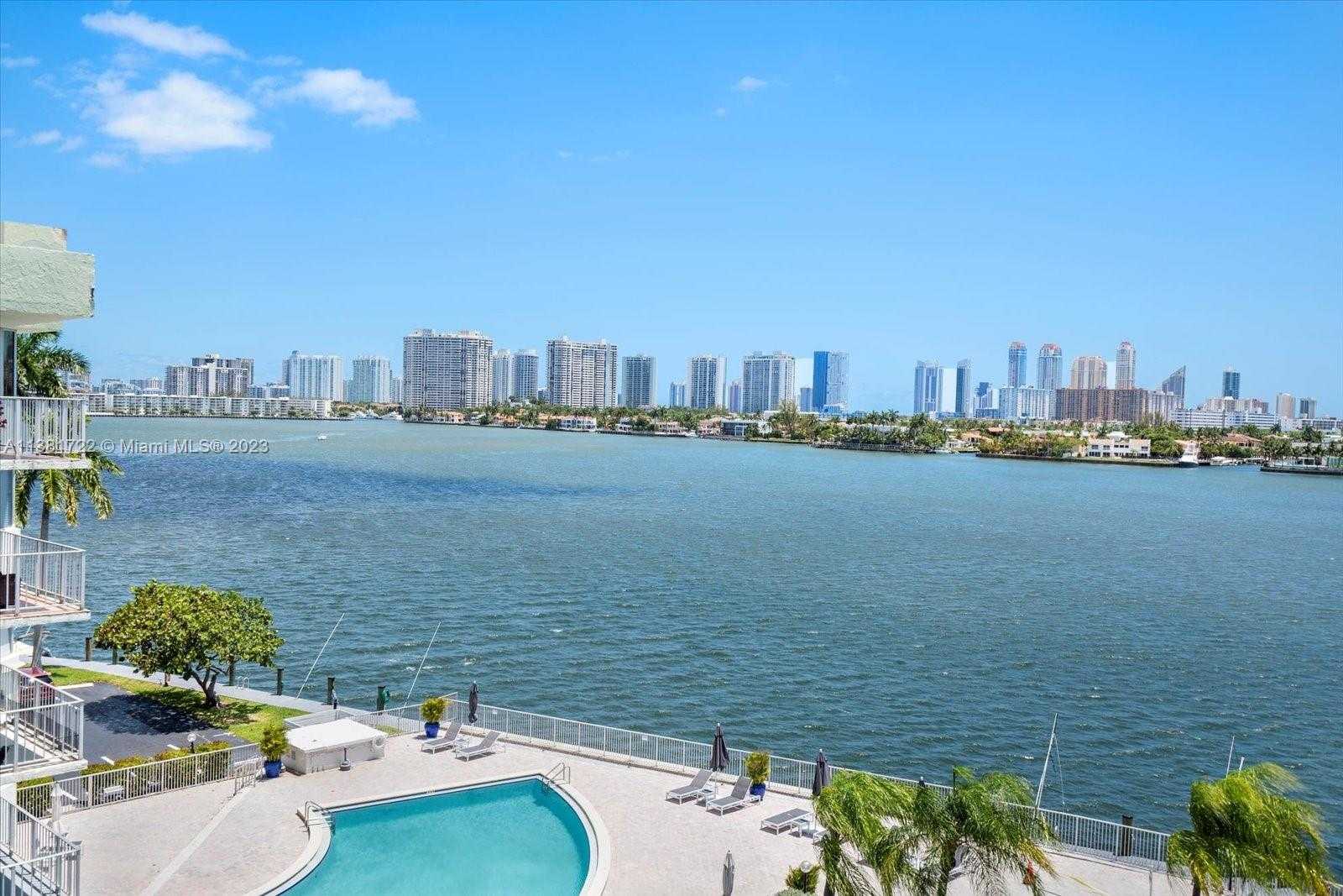 View North Miami Beach, FL 33160 condo