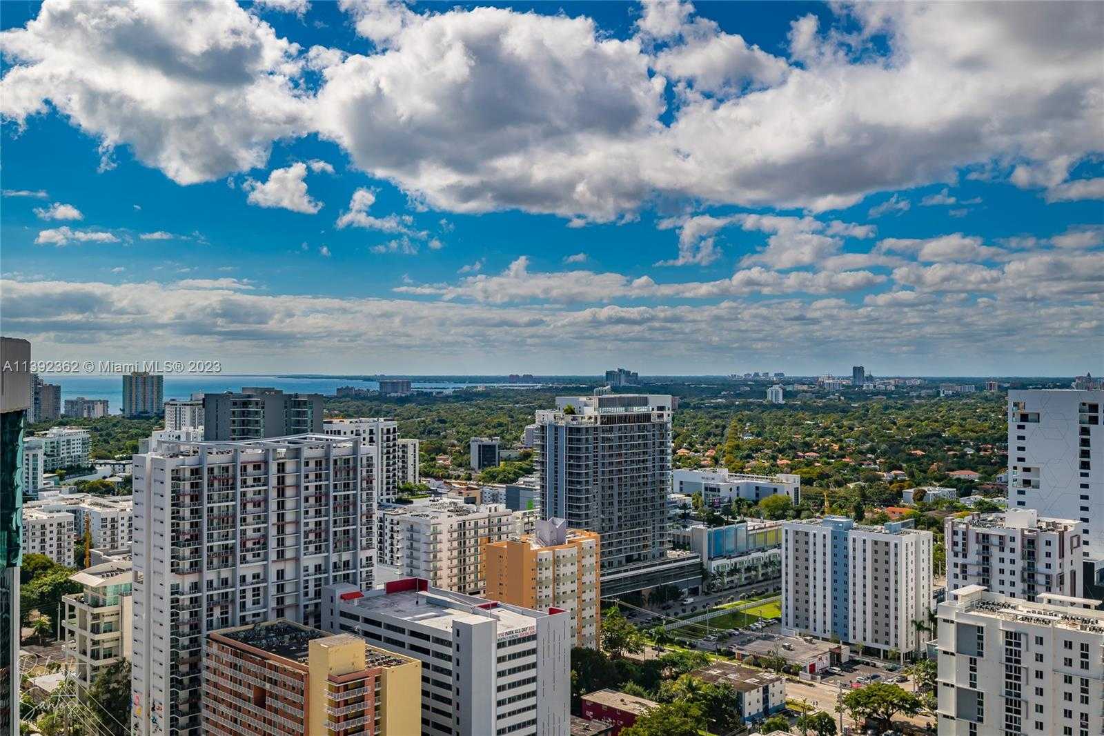 View Miami, FL 33130 property
