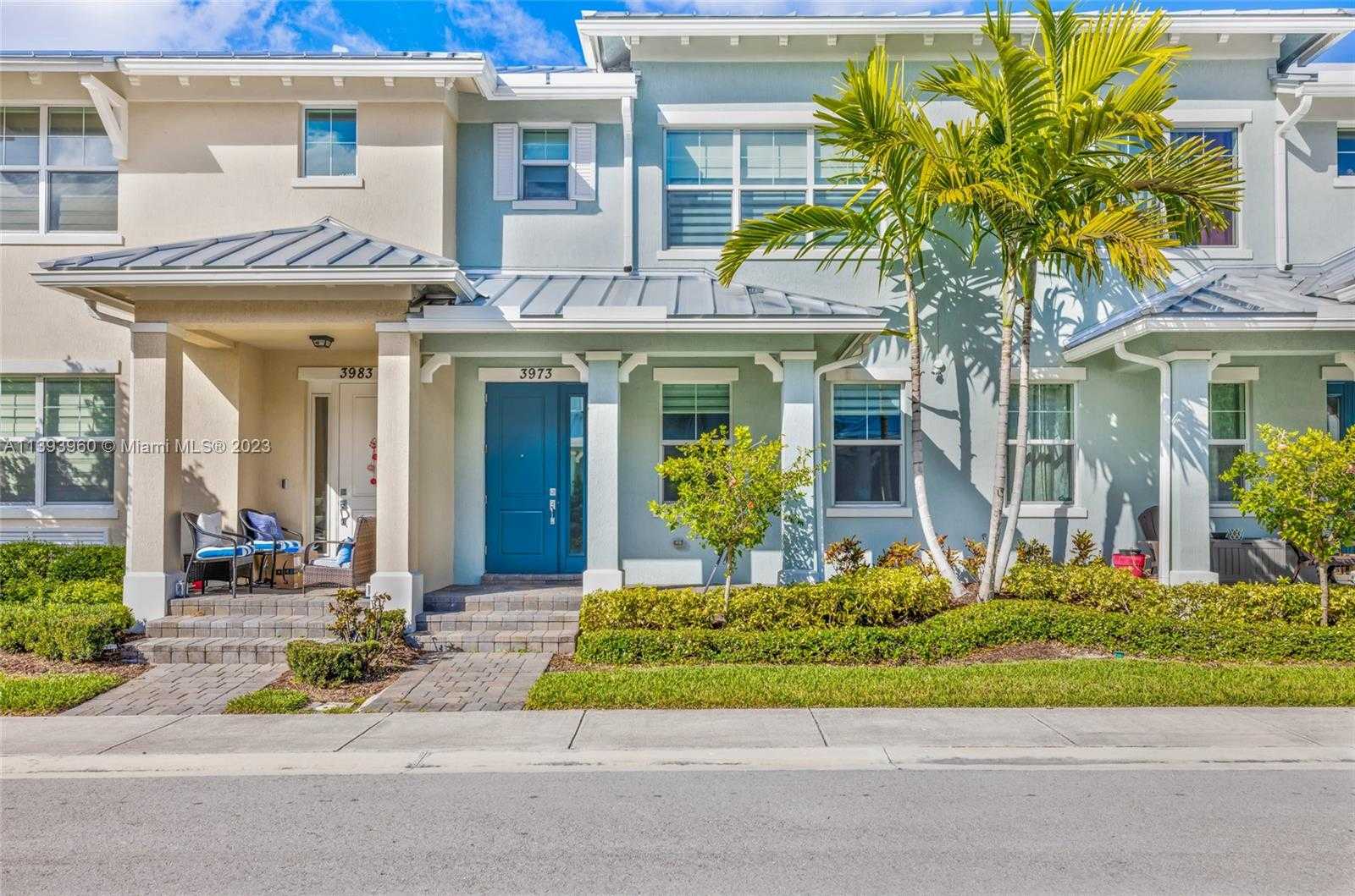 View Hollywood, FL 33021 townhome